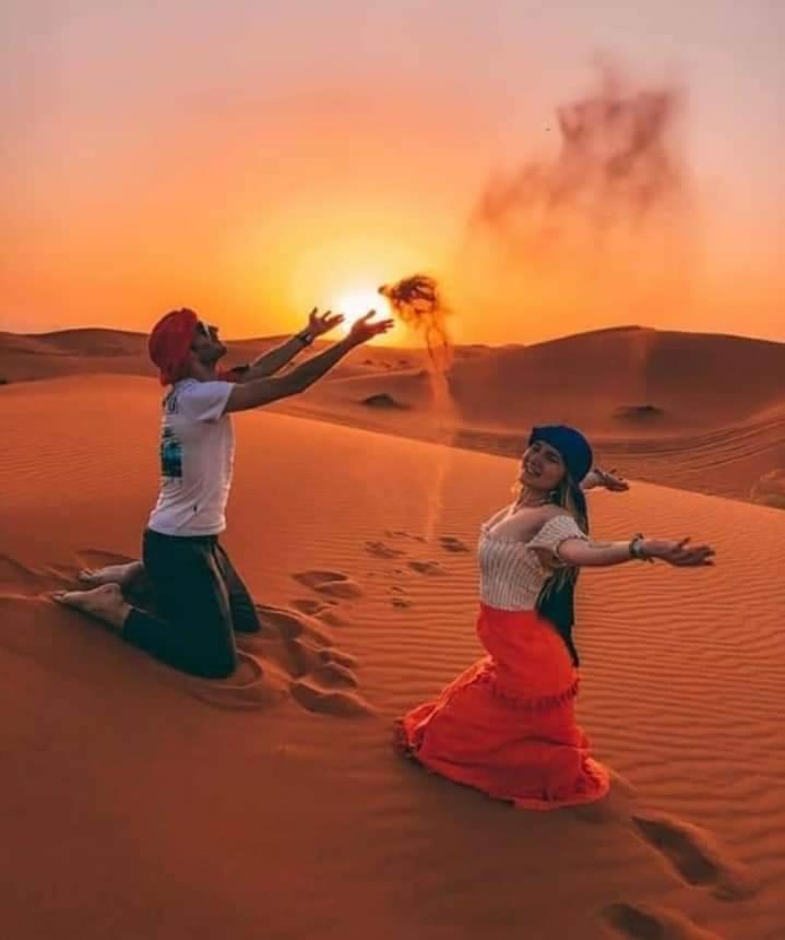 Hotel Ahlam Luxury Camp Merzouga Exterior foto